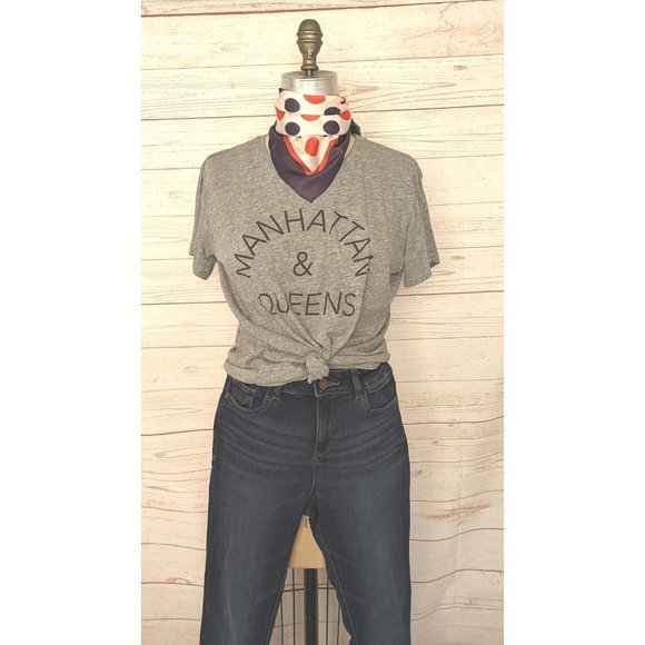 Cotton On T Shirt Women's Size Medium M Manhattan & Queens Grey Gray Tbar - Picture 2 of 8